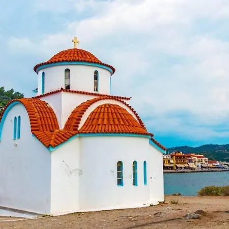 Greek Perfect Family Summer Spot * Gythio